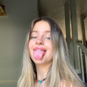 Meet your Posher, Tayla